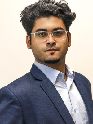 Debdeep Ghosal's headshot