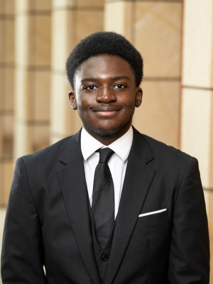 Headshot of Stephen Asante 