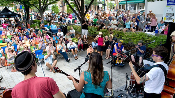 Ann Arbor Summer Festival singers