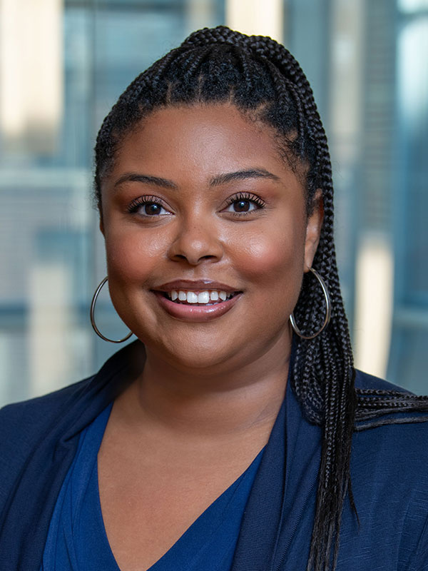 Jahnee Horn headshot